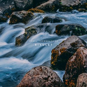 扒掉乳罩露出奶头壁纸
